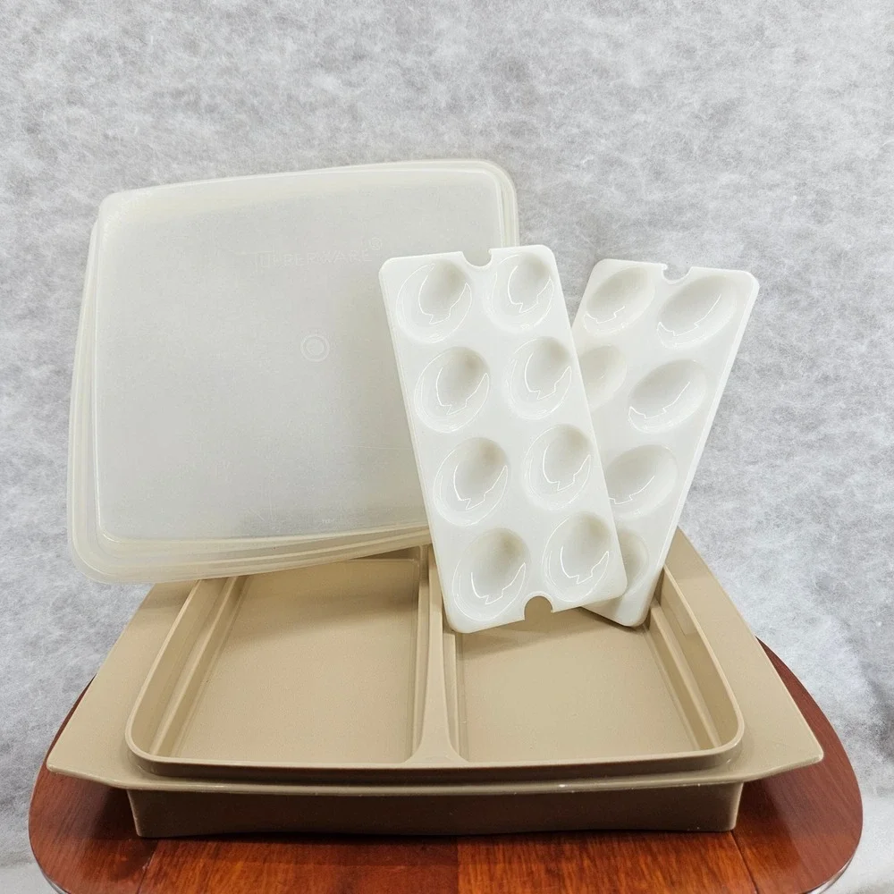 Tupperware Deviled Egg‎ Veggie Tray Set T22-1 Vintage Container Carrier Serving